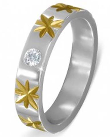 Oceľový prsteň striebornej farby s hviezdami zlatej farby a čírym zirkónom - Veľkosť: 51 mm