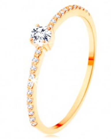 Zlatý prsteň 585 - vyvýšený číry zirkón, pásy zirkónikov čírej farby - Veľkosť: 50 mm
