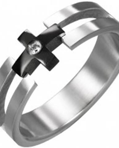 Prsteň z ocele - čierny kríž, číry zirkón - Veľkosť: 49 mm