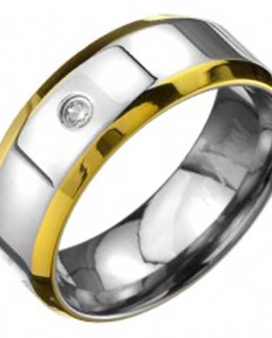 Prsteň z titánu - obrúčka striebornej farby s okrajmi zlatej farby a zirkónom - Veľkosť: 57 mm