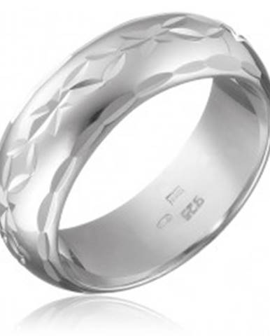 Strieborný prsteň 925 - gravírovaný pás kvetov s lístkami, oblý povrch - Veľkosť: 50 mm