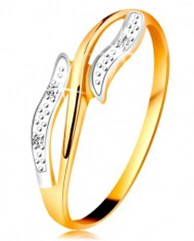 Diamantový prsteň zo 14K zlata, zvlnené dvojfarebné ramená, tri číre diamanty - Veľkosť: 49 mm