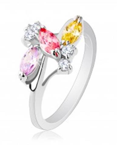 Ligotavý prsteň s lesklými ramenami, strieborná farba, číre a farebné zirkóny - Veľkosť: 54 mm