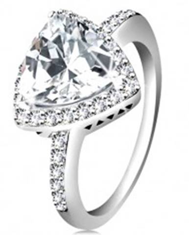 Strieborný prsteň 925, trojuholníkový číry zirkón, ligotavý lem, výrezy - Veľkosť: 47 mm