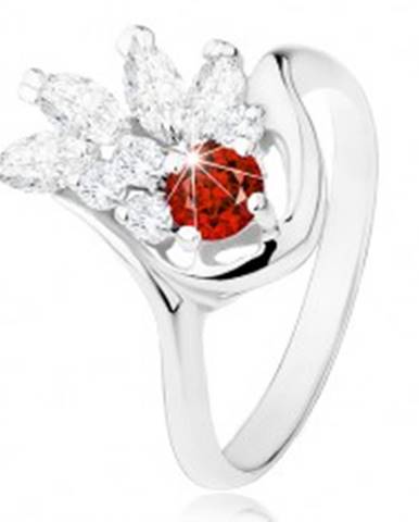 Ligotavý prsteň striebornej farby, červený zirkón, číry zirkónový vejár - Veľkosť: 49 mm