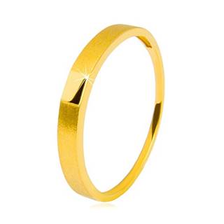 Zlatý prsteň 585 - lesklý hladký obdĺžnik, ramená so saténovým povrchom, 2,5 mm - Veľkosť: 49 mm